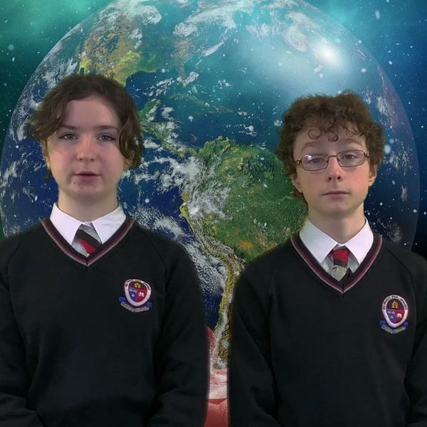 Sarah and Seán presenting ClimateActionHow.com